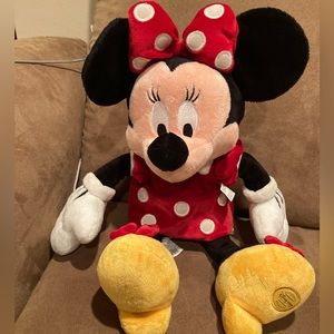 Plush Minnie Mouse